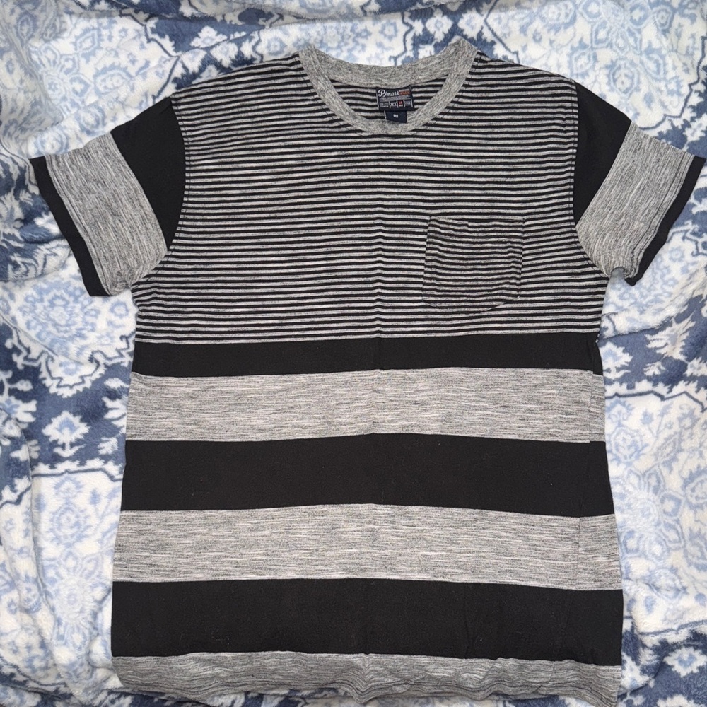 Men’s Or Women’s PJ Mark Short Sleeve Tee Brand New. Men’s size Medium.